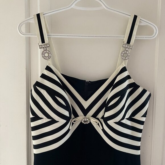 1980s Vintage Long Black Evening Gown - Picture 3 of 7